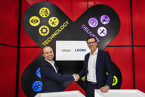 Leoni und relayr gehen strategische Partnerschaft ein, um die Produktionseffizienz der Automobilindustrie zu steigern